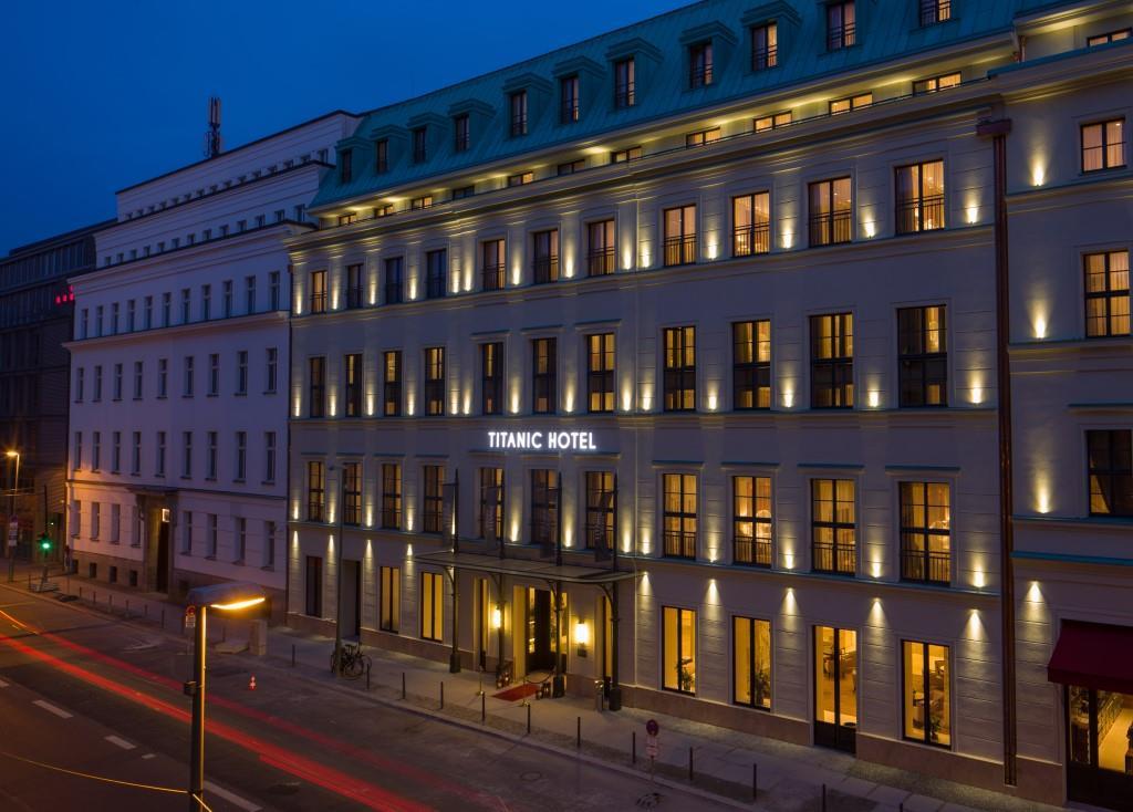 Titanic Gendarmenmarkt Berlim Exterior foto